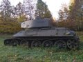 3 T34 type Tanks and a lot of parts 